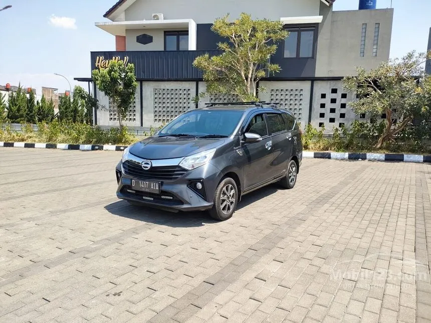 Jual Mobil Daihatsu Sigra 2019 R Deluxe 1.2 di Jawa Barat Automatic MPV Abu