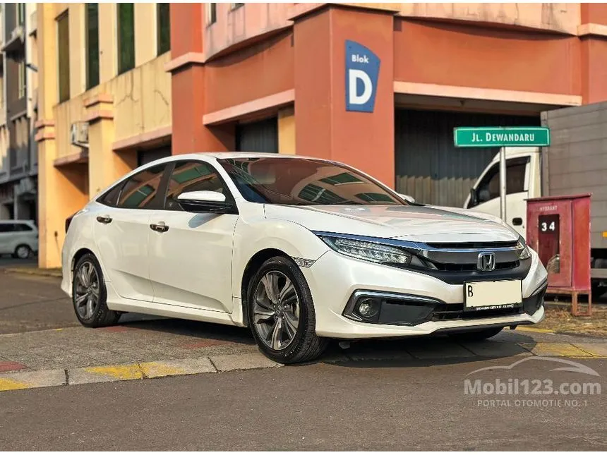2019 Honda Civic ES Sedan