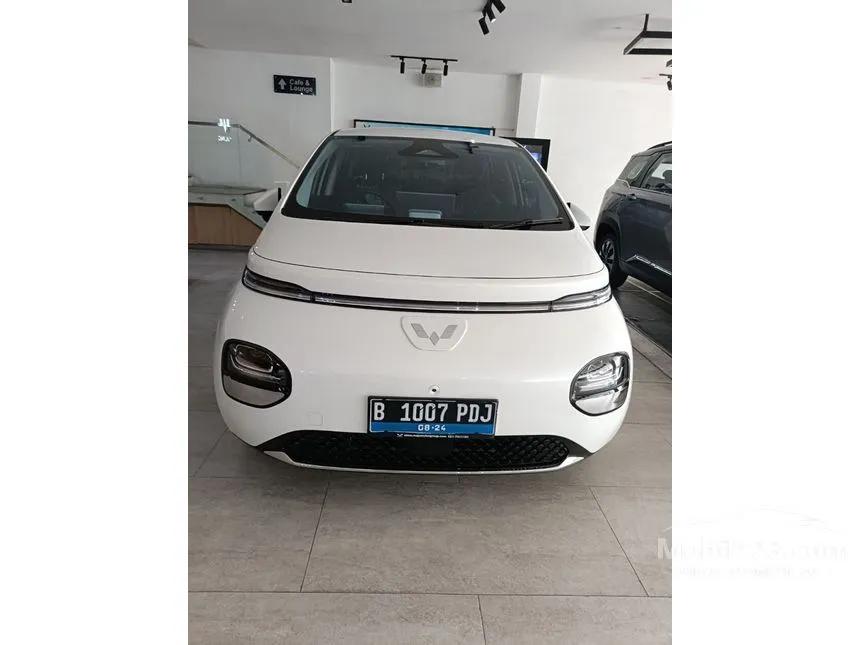 Jual Mobil Wuling Cloud EV 2024 EV di DKI Jakarta Automatic Hatchback Putih Rp 398.800.000