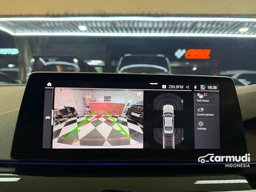 2020 BMW 520i Luxury Sedan