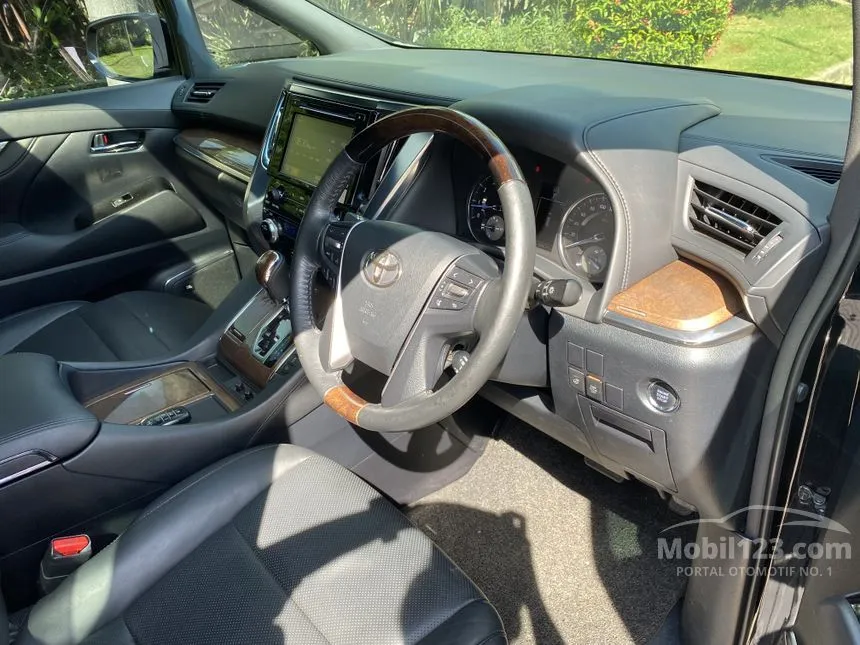 2016 Toyota Alphard Q Van Wagon