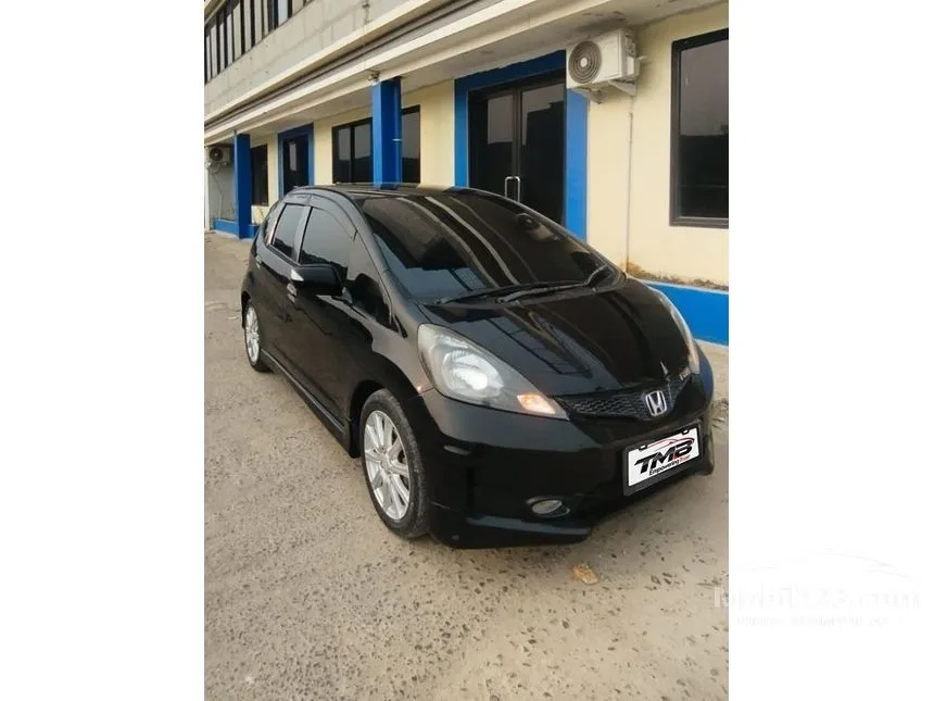 2013 Honda Jazz RS Hatchback