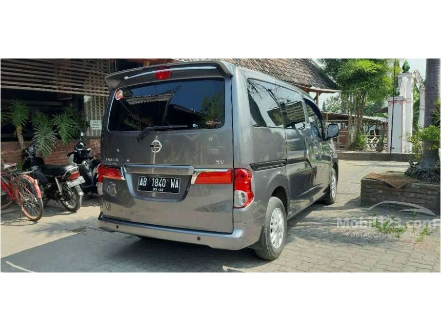 Jual Mobil Nissan Evalia 2012 XV 1.5 di Yogyakarta Manual 
