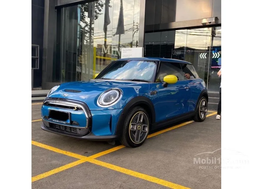 Jual Mobil MINI Cooper 2023 S Electric Level 3 di Jawa Barat Automatic Hatchback Biru Rp 1.046.000.000