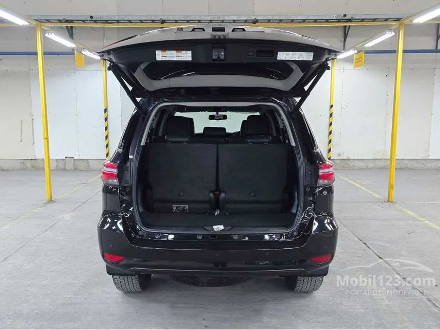 2021 Toyota Fortuner VRZ 4X2 SUV