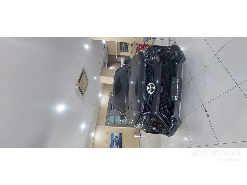 Jual Mobil Toyota Fortuner 2025 VRZ TSS GR Parts Aero Package 2.8 di DKI Jakarta Automatic SUV Hitam Rp 641.600.000