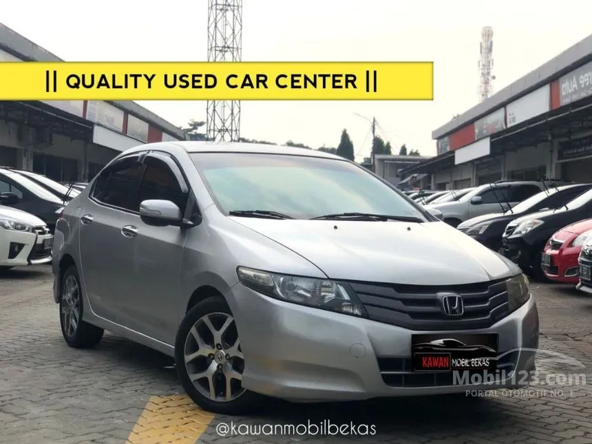 Jual Mobil Honda City 2010 E 1.5 di Banten Automatic Sedan Silver Rp 105.000.000