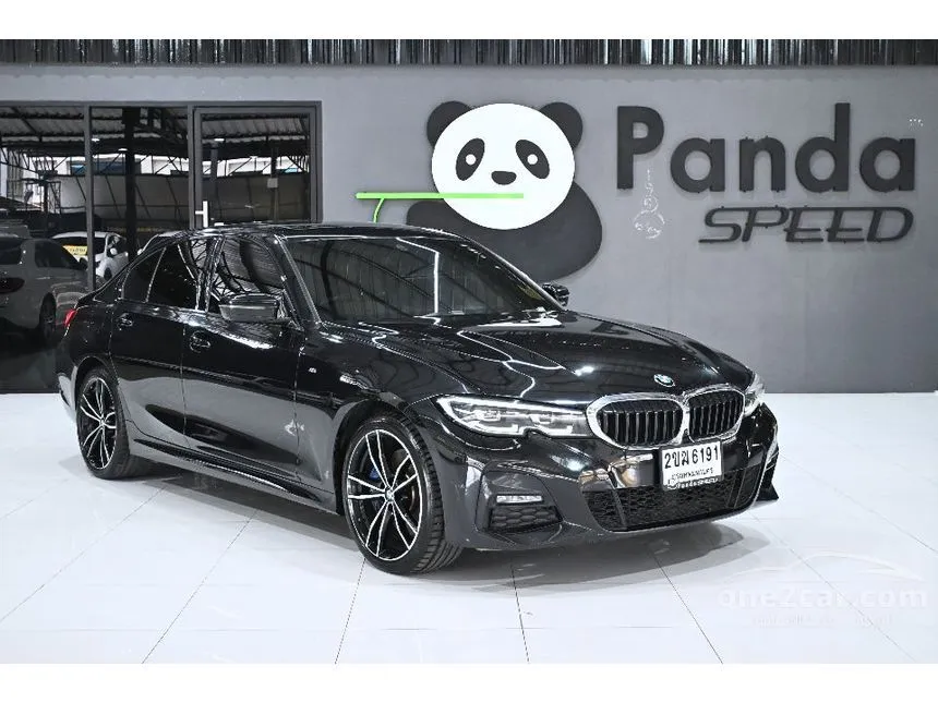 2021 BMW 330e M Sport Sedan