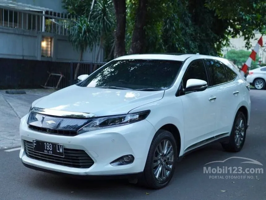Jual Mobil Toyota Harrier 2014 2.0 di DKI Jakarta Automatic SUV Putih Rp 335.000.000