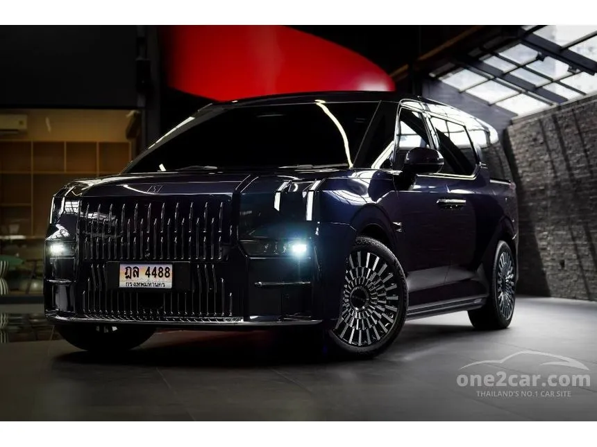 2025 ZEEKR 009 Flagship Van