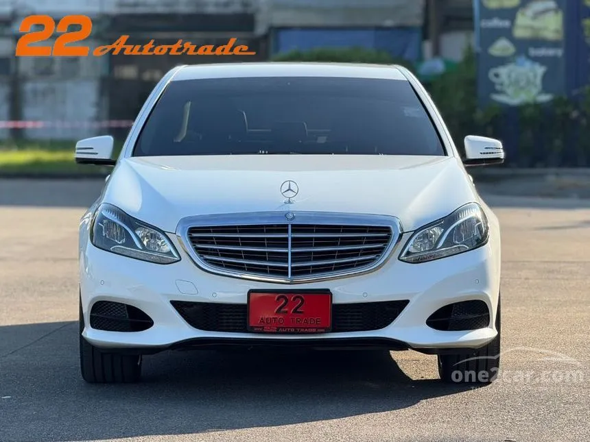 2015 Mercedes-Benz E200 Avantgarde Sedan