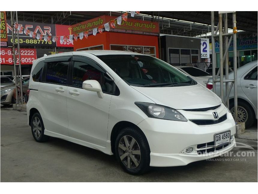 Honda freed 2010 характеристики