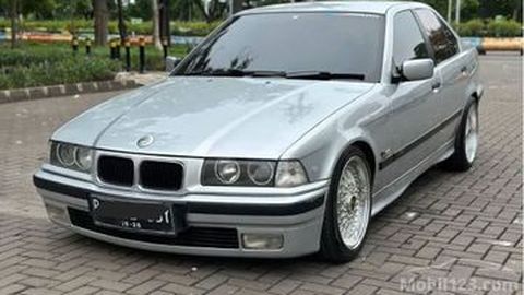 10 Mobil Tua Murah Seharga Maksimal Rp50 Juta, Ada ‘Obat Ganteng’ BMW Seri 3 Bekas