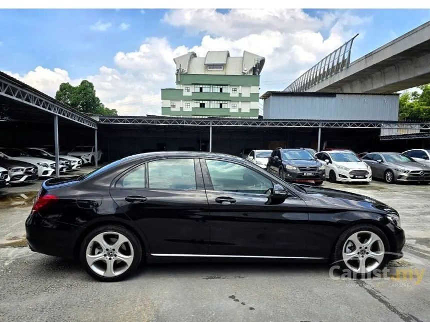 2017 Mercedes-Benz C200 Exclusive Sedan