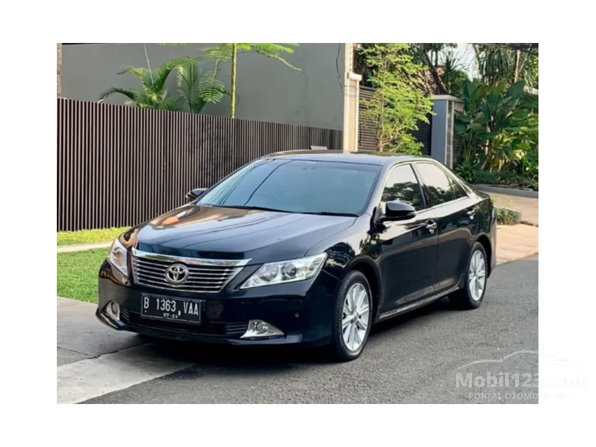 Jual Mobil Toyota Camry 2013 V 2.5 di DKI Jakarta Automatic Sedan Hitam Rp 188.000.000