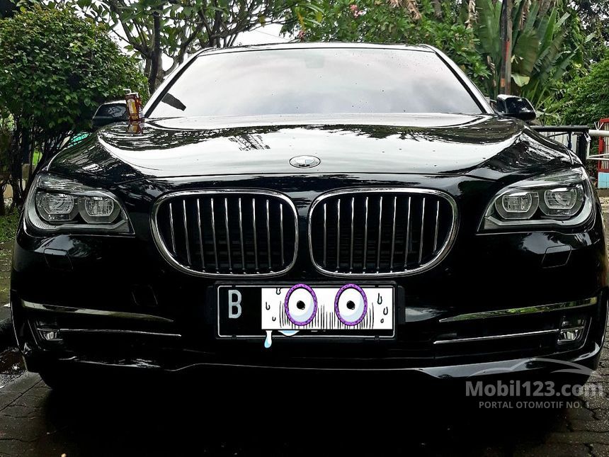 2014 BMW 740Li Sedan