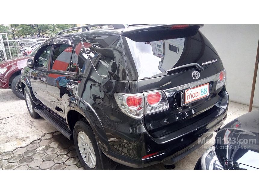 Jual Mobil  Toyota Fortuner  2012 G 2 5 di  Jawa Barat 