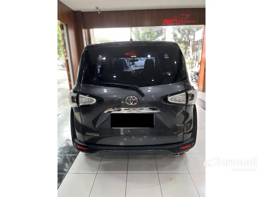 2018 Toyota Sienta V MPV