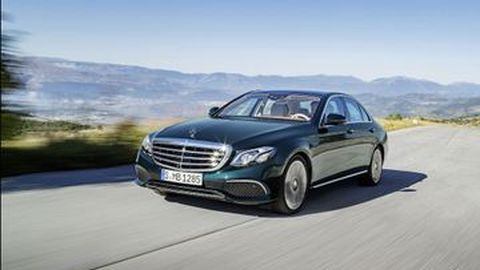 Mercedes-Benz Tetap Jual Mobil Hybrid di 2019 Meski Tanpa Insentif