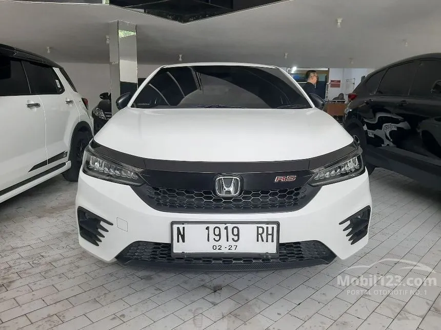 Jual Mobil Honda City 2022 RS 1.5 di Jawa Timur Automatic Hatchback Putih Rp 250.000.000