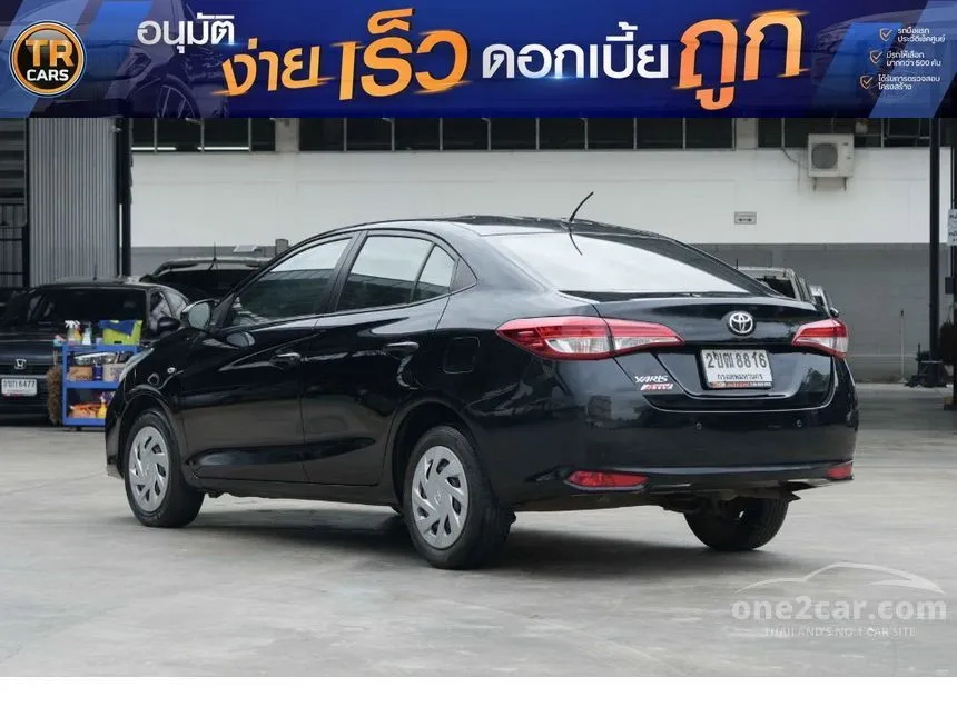 2021 Toyota Yaris Ativ Entry Sedan