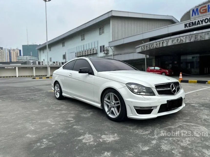 2012 Mercedes-Benz C180 Coupe