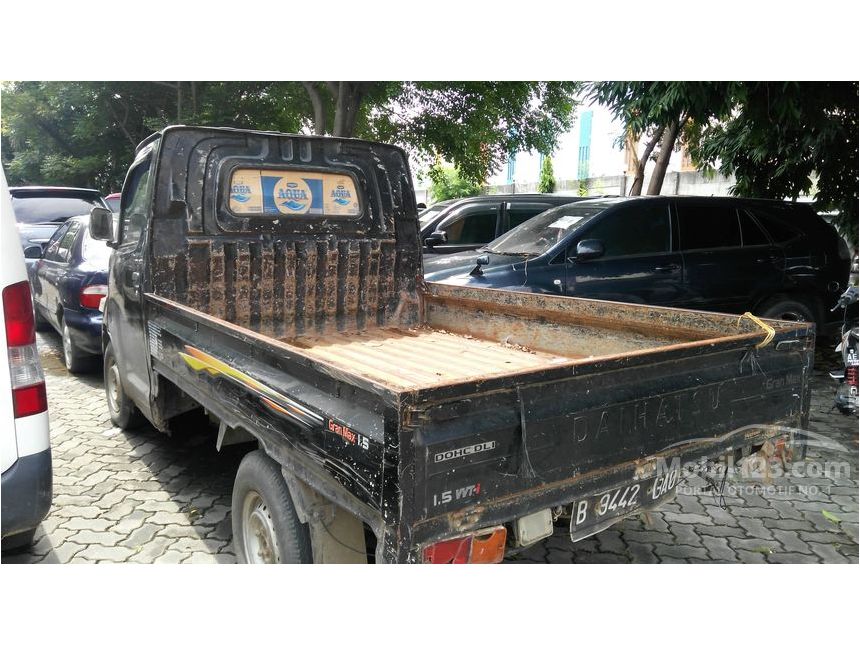 Jual Mobil  Daihatsu Gran  Max  2010  STD BOX 1 5 di DKI 