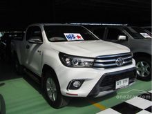 2015 Toyota Hilux Revo 2.8 SMARTCAB G Prerunner Pickup MT