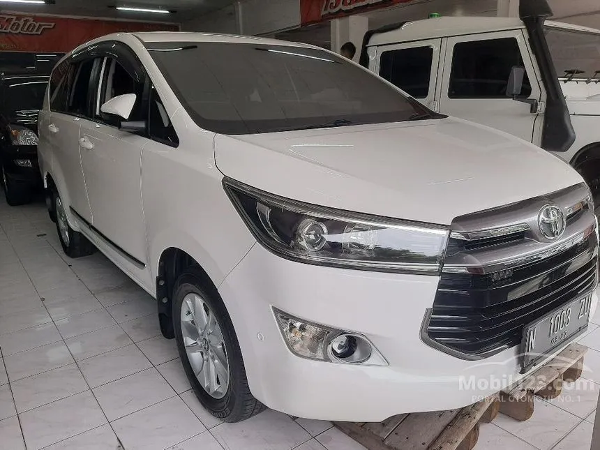 Jual Mobil Toyota Kijang Innova 2019 V 2.4 di Jawa Timur Automatic MPV Putih Rp 398.000.007