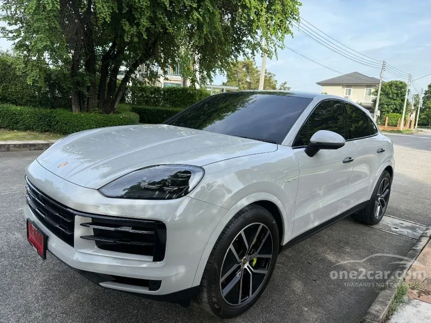 2024 Porsche CAYENNE S Coupe SUV