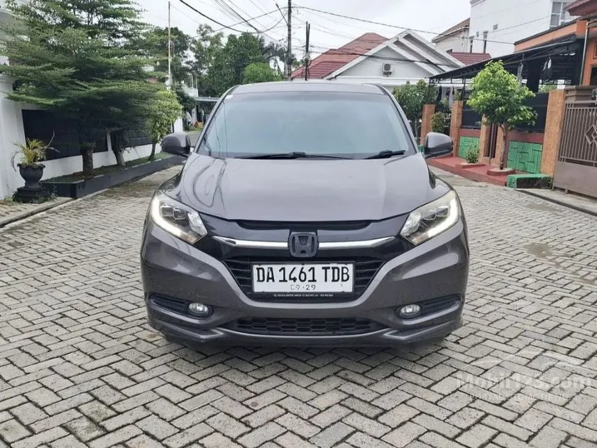 Jual Mobil Honda HR