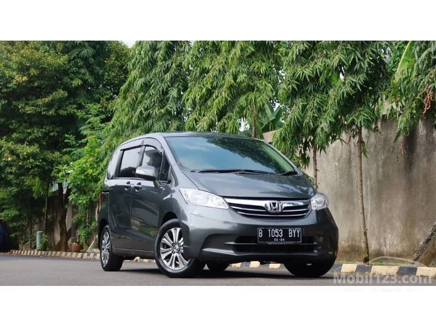 Jual Mobil Honda Freed 2014 S 1.5 di DKI Jakarta Automatic MPV Abu
