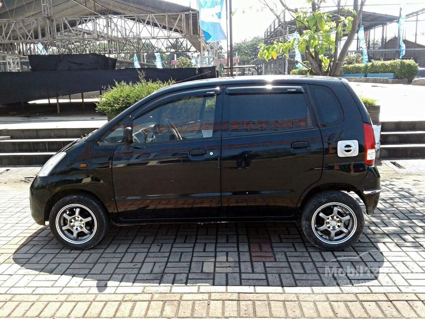 Gambar Mobil Suzuki Karimun  Estilo  Galeri Mobil