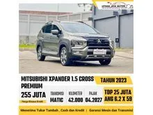 2023 Mitsubishi Xpander Cross 1.5 Premium MPV Matic Abu Hijau Kondisi Cakep Bergaransi Siap Pakai