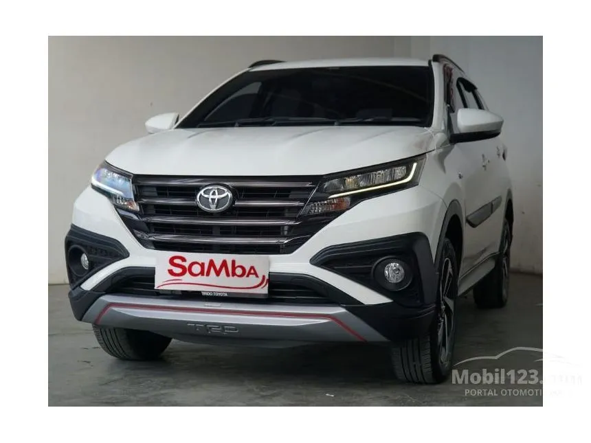 Jual Mobil Toyota Rush 2018 TRD Sportivo 1.5 di Jawa Barat Automatic SUV Putih Rp 187.000.000