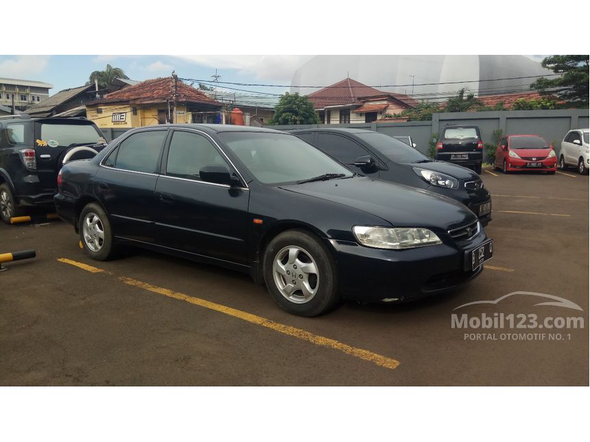 Jual Mobil Honda Accord 2000 VTi 2.3 di Banten Manual Sedan Biru Rp 45.