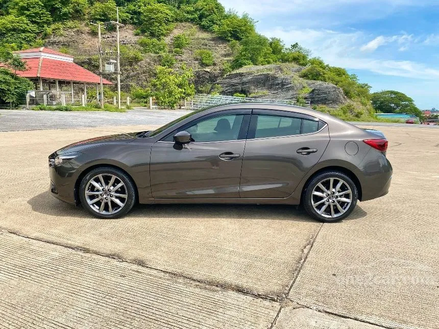2018 Mazda 3 C Sedan