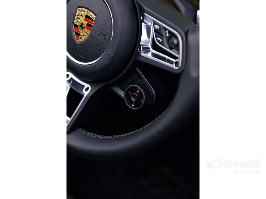 2021 Porsche 718 Boxster T Convertible