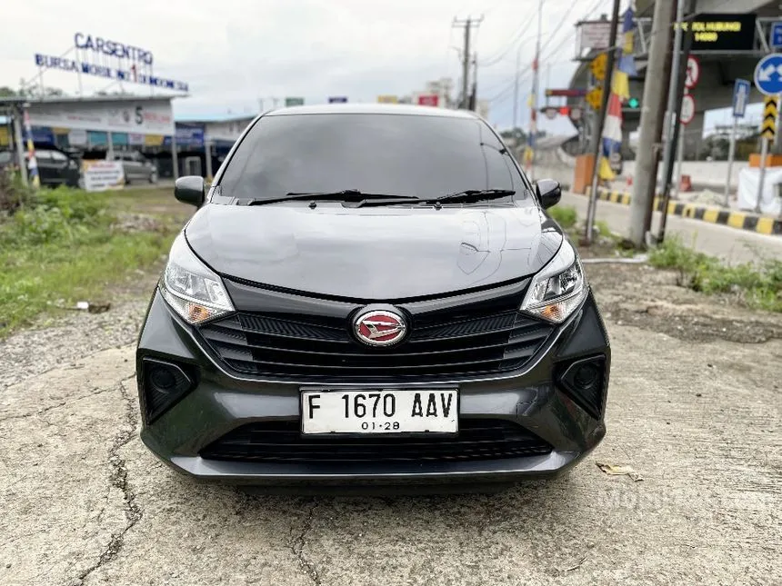 Jual Mobil Daihatsu Sigra 2022 M 1.0 di Jawa Barat Manual MPV Abu