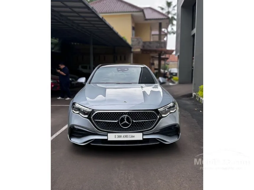 2025 Mercedes-Benz E300 AMG Line Sedan