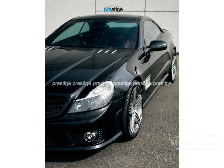 2010 Mercedes-Benz AMG SL63 AMG Convertible