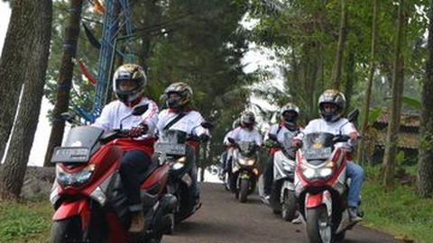 Komunitas Wartawan Pengguna Yamaha Nmax-Xmax Lakukan Touring Kemerdekaan