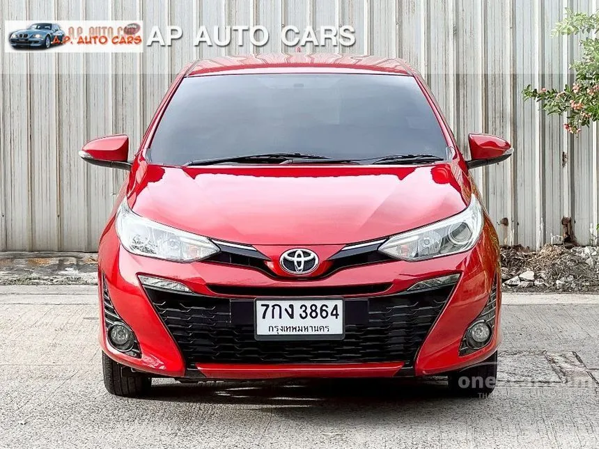 2018 Toyota YARIS G Hatchback