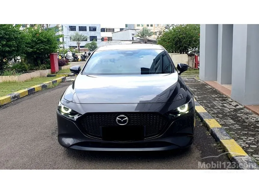 Jual Mobil Mazda 3 2023 SKYACTIV