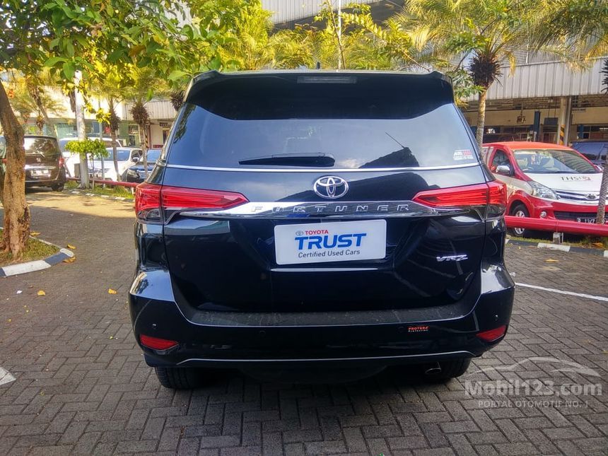 Jual Mobil Toyota Fortuner 2016 VRZ 2.4 di DKI Jakarta Jual Mobil Toyota Fortuner 2016 VRZ 2.4 di DKI Jakarta