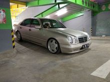 1997 Mercedes-Benz E230 2.3 W210 2.3 Automatic Sedan #jualcepatpemiliklangsung