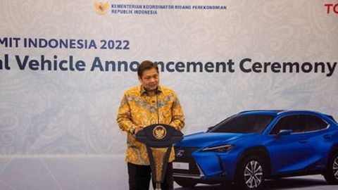 Menko Airlangga Berharap Mobil Listrik Bebas Pajak Daerah! Setuju?