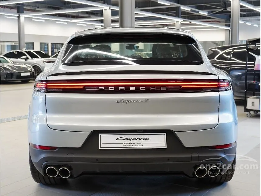 2026 Porsche CAYENNE S E-Hybrid Coupe