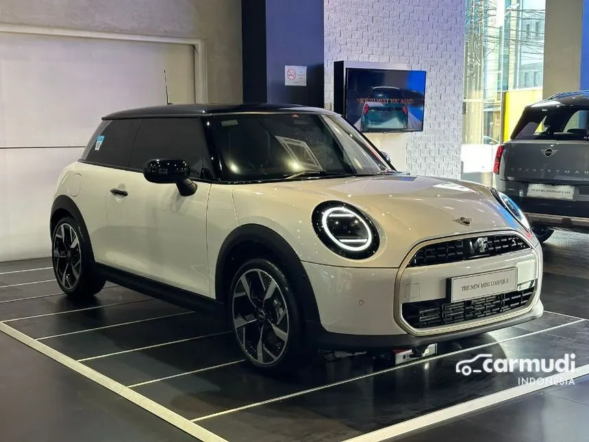 2024 MINI Cooper S 3 Door Hatchback