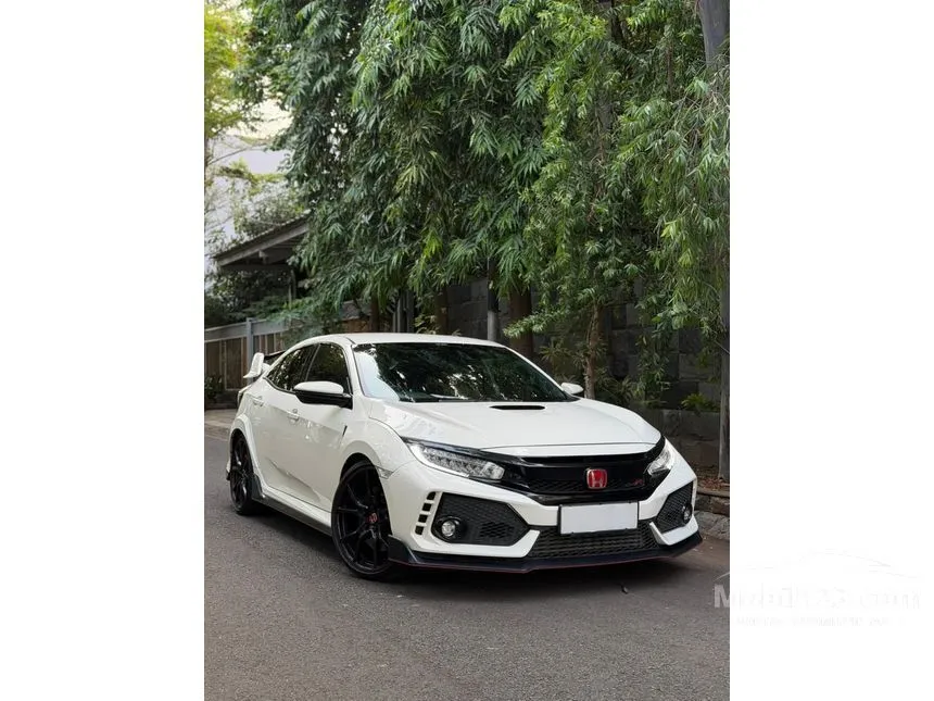 2017 Honda Civic Type R Sedan